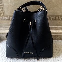 MK BLACK PURSE