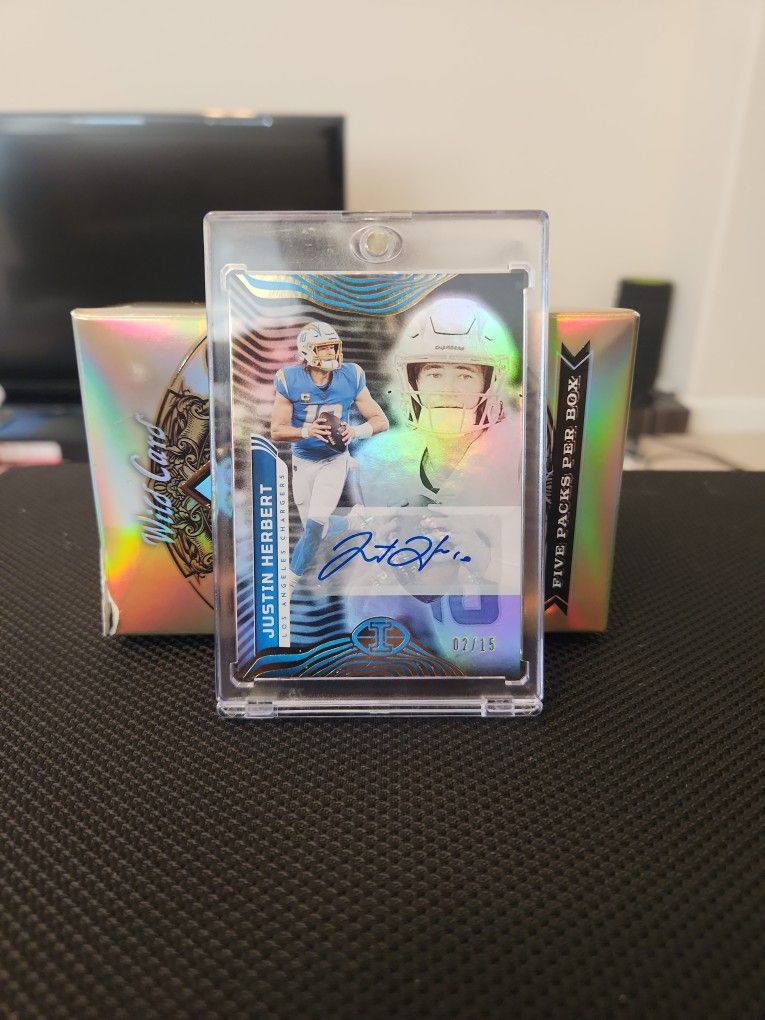 Justin Herbert Illusions Auto 02/15