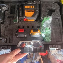 DEWALT LASER LEVEL