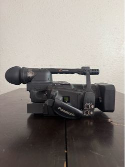 Panasonic AG-HVX200 with 0.3x Fisheye
