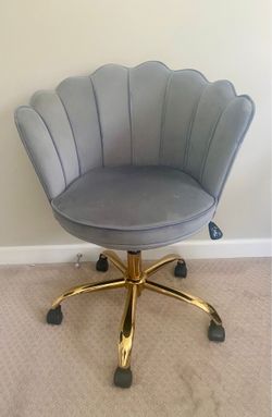 Grey Shell chair