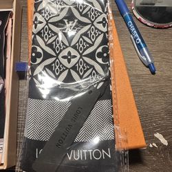 Ultimate Monogram Bandeau