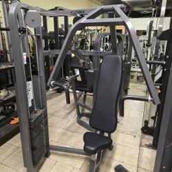 Cybex VR Chest Press gym equipment exercise weight workout fitness machine