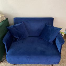 Blue Sofa Futon Bed Couch With Pillows Great condition Non Smoking Area