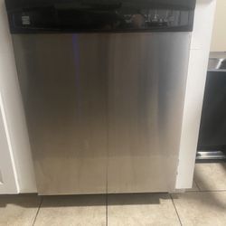 Kenmore Dishwasher 