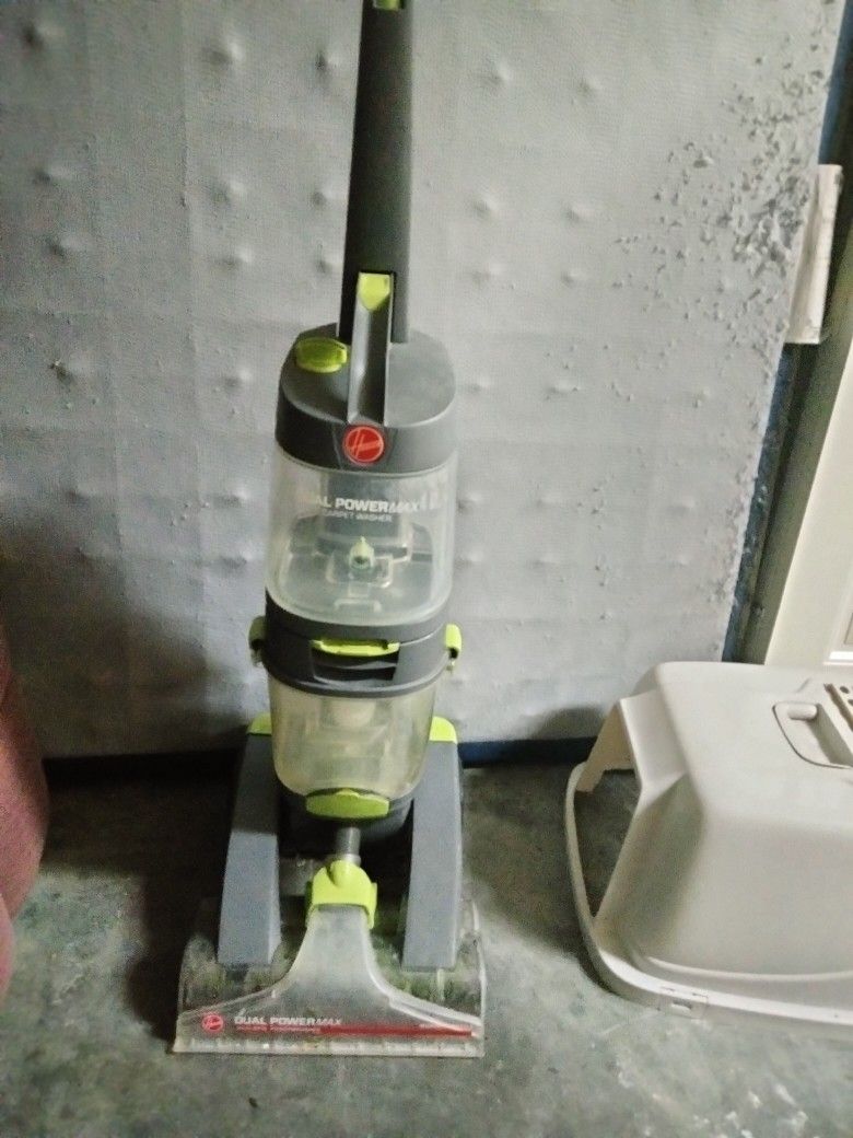 Shampooer With Soap