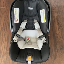 Chicco KeyFit30 Infant Car Seat and Base