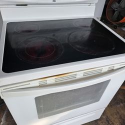 Electric Stove ( Free Local Delivery  )