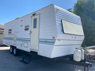 02 camping trailer 2slideouts 28ft