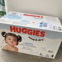 HUGGIES   SIZE    4      92     pañales