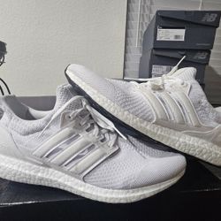 Adidas Ultraboost 5.0 DNA