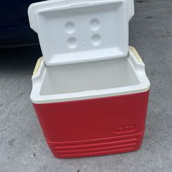 Igloo Hard Case Cooler