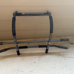Pull Up Bar 