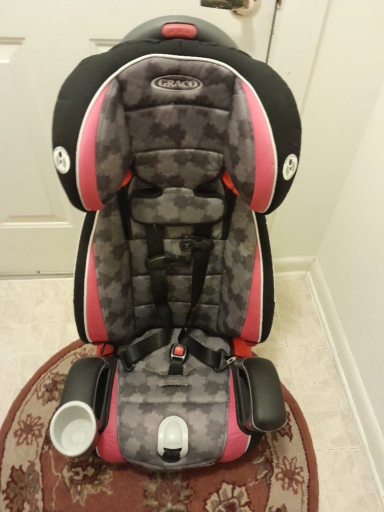 Used Graco Car Seat 50.00