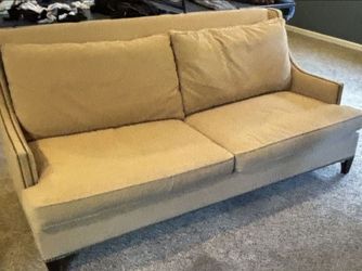 BEIGE COUCH