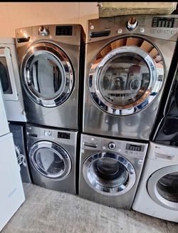 Lg Washer And Gas Dryer Set