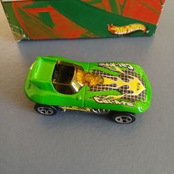 Hot Wheels CAT-A-PULT in open Christmas surprise box