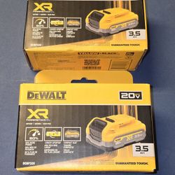 Dewalt 2Pk 20V MAX XR POWERSTACK Lithium-Ion 3.5 Ah Battery  Brand New Pick up in Burien Only Yes Available Price is Firm !
