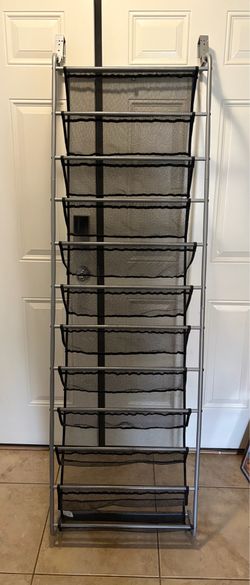 Hanging shoe rack