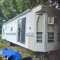 2000  Breckenridge Parck Model Rv 