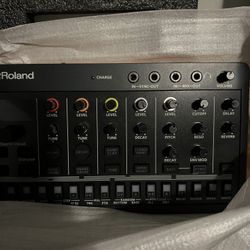 Roland Beat Machine New T-8 Brand New 