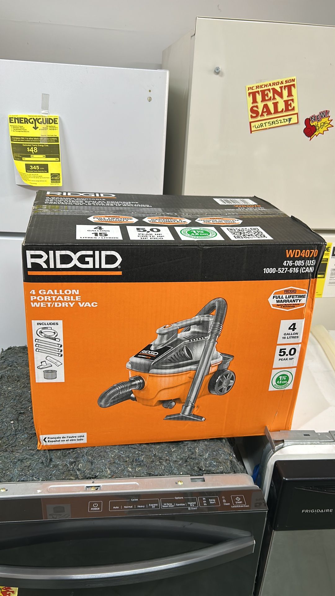 4 gal. 5.0-Peak Portable Wet/Dry VAC with Premium Auto Detailing Kit