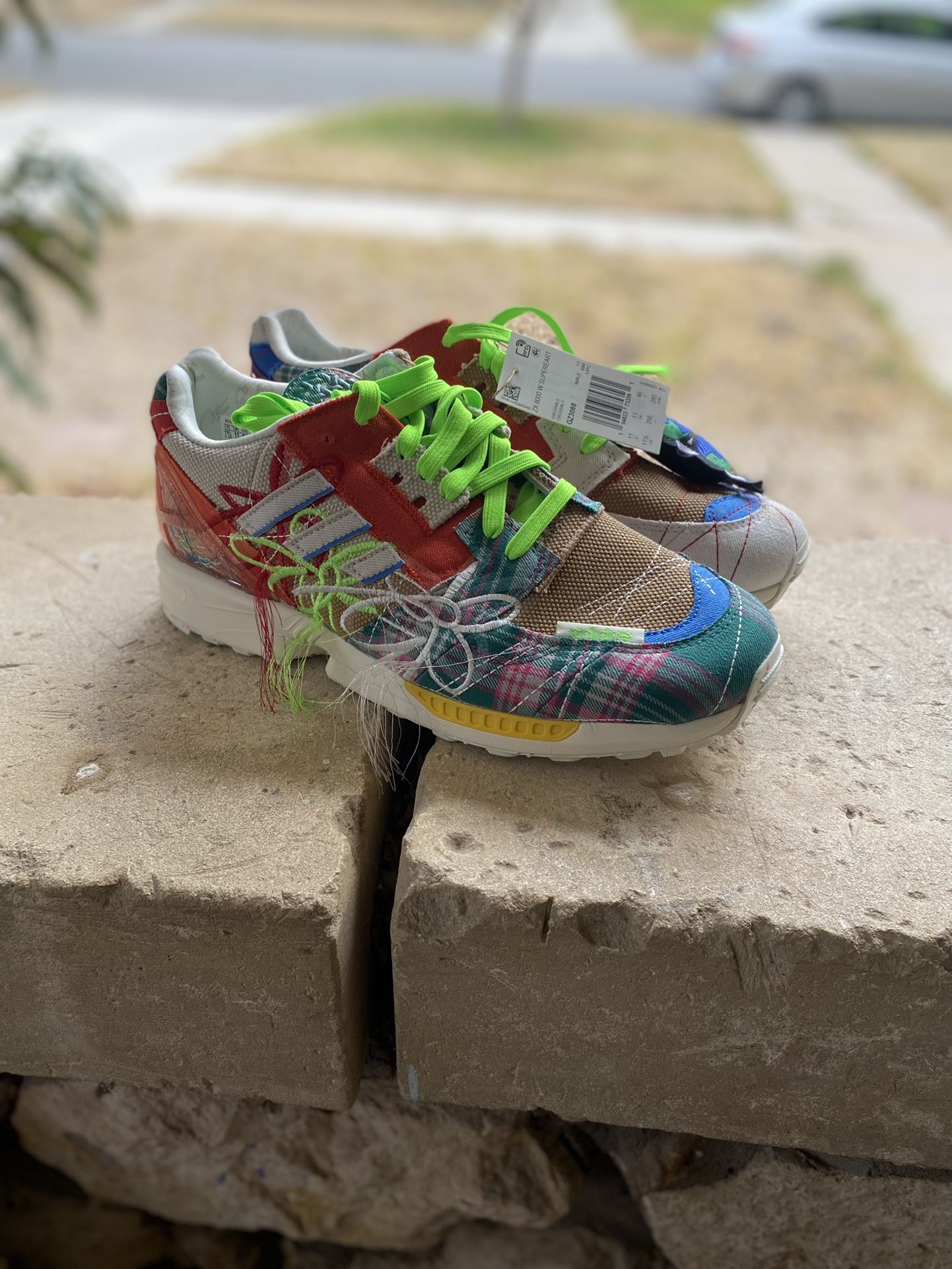 sold-out！ Jordan 1 Mid 2y