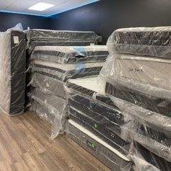 🚨 Mattress Liquidation – Starting at $177 (Queen, King, Full, Twin) 🚨