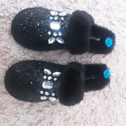 Makeal Kors Women's Slippers Black Size 10
