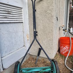 Scotts Push Mower