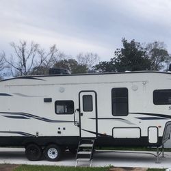 Selling an RV