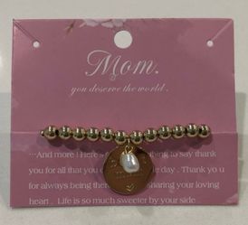 Best Mom Stretch Bracelet