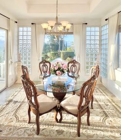 Round Glass Top Dining Table with 6 Chairs