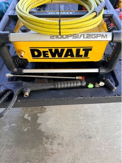 DEWALT 2100 PSI 1.2 GPM 13 Amp Cold Water Electric Pressure Washer