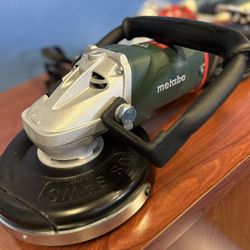 METABO HAND GRINDER