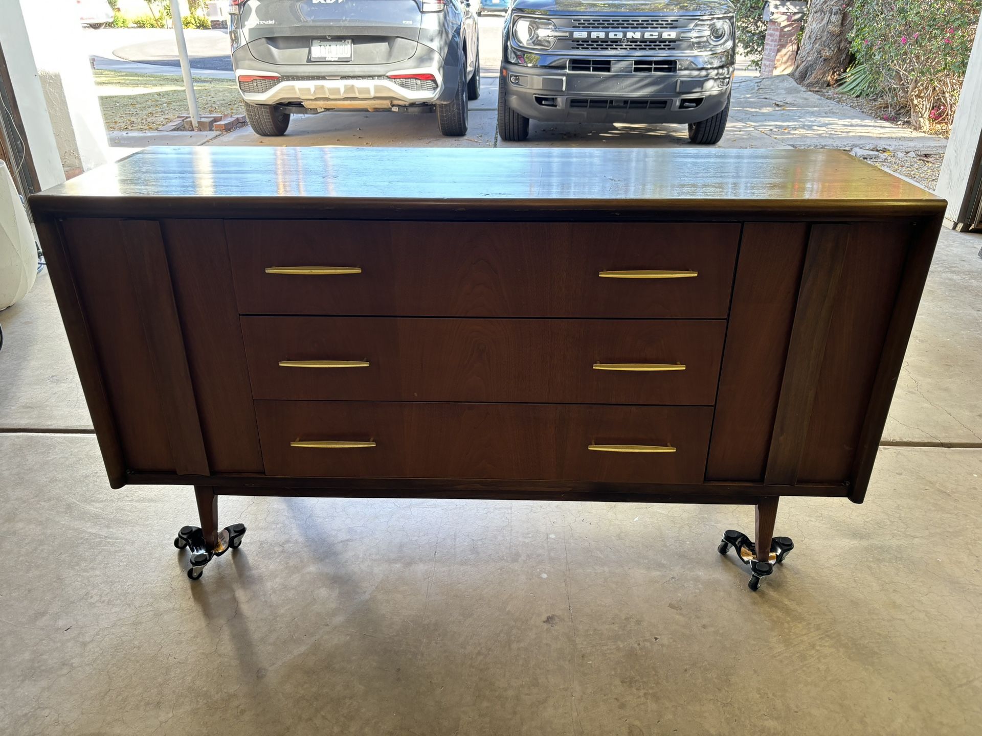 Vintage Mid-Century Modern Credenza / Dresser – Solid Wood