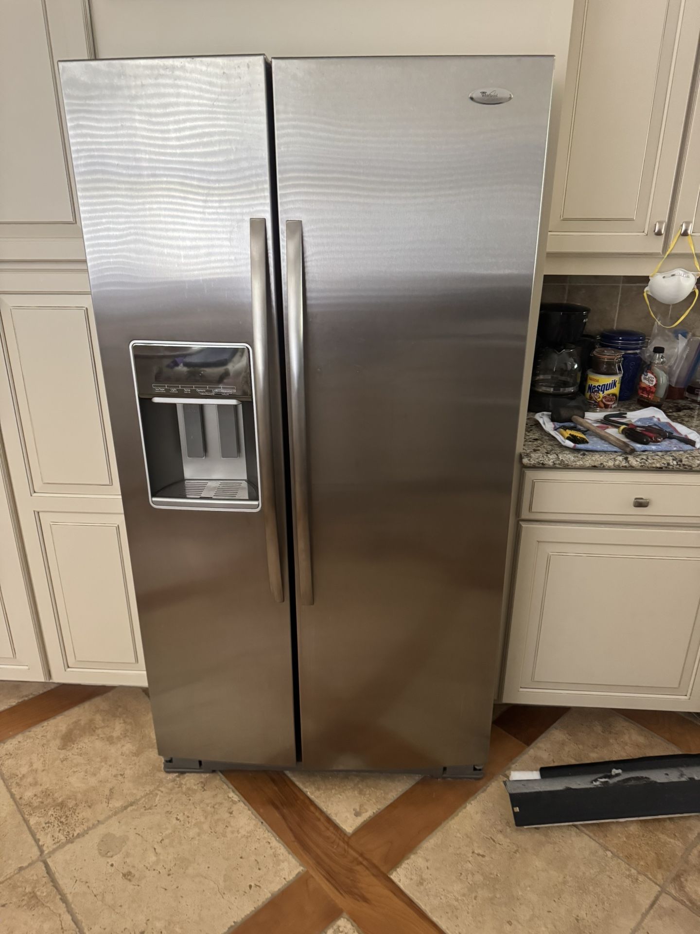 Refrigerator