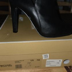 Micheal Kor Heels