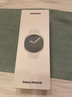 Samsung Galaxy Watch 8 44mm New in Box