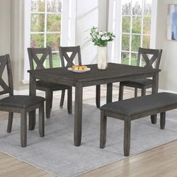 Table and 4 chairs 