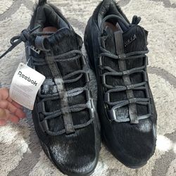 Brand New Reebok Men Shoes 