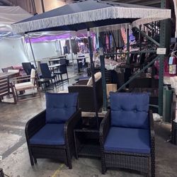 $175! 5 Pcs Outdoor Set Inbox, Khaki, Or Navy Blue Color (umbrella Not Included)