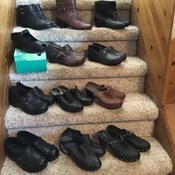 Women’s: New never worn leather shoes and boots size 9-10