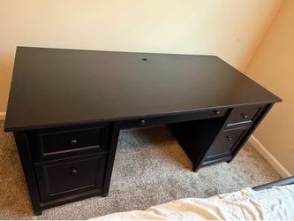 Free Desk