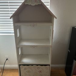Doll house shelf