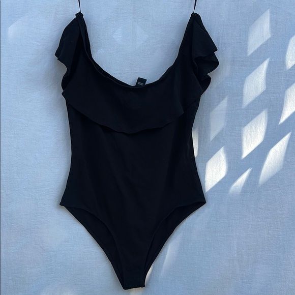 U2B BodySuit