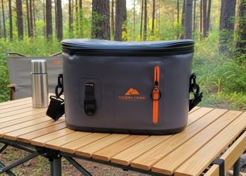 Ozark Trail Premium Soft Sided 6 Can Waterproof Camping Cooler 16x9x10in