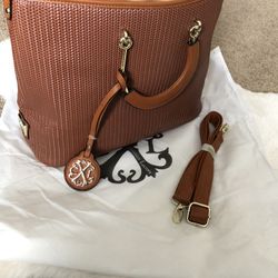 Women Leather Purse  / New