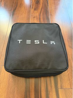 Like New!! Tesla wall charger!!