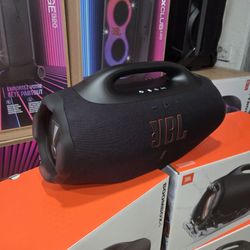 JBL Boombox 4!! Brand new!! 100% original. Best price in the market. Color Black And blue.